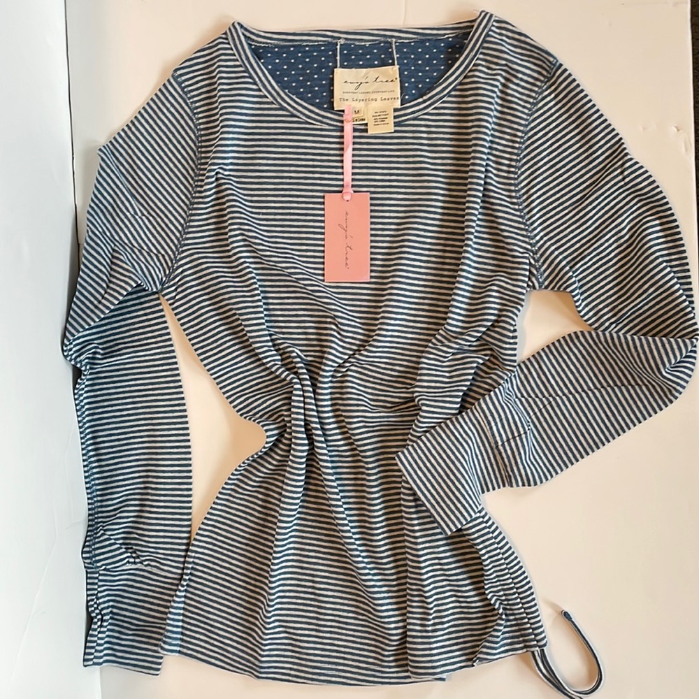 NWT evy’s tree Reversible Layering Leaves